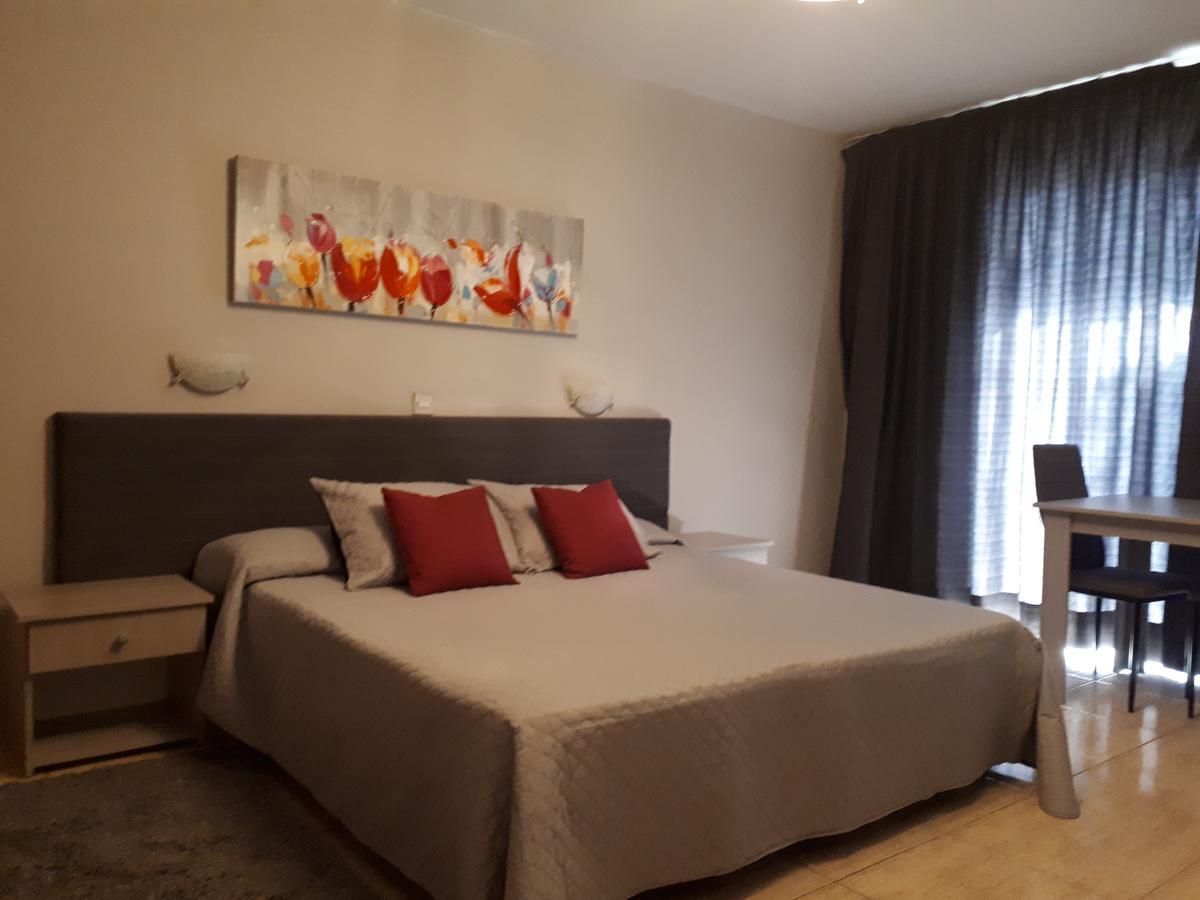 Irene'S Apartments Limassol Ngoại thất bức ảnh