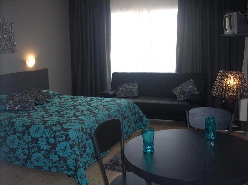 Irene'S Apartments Limassol Ngoại thất bức ảnh