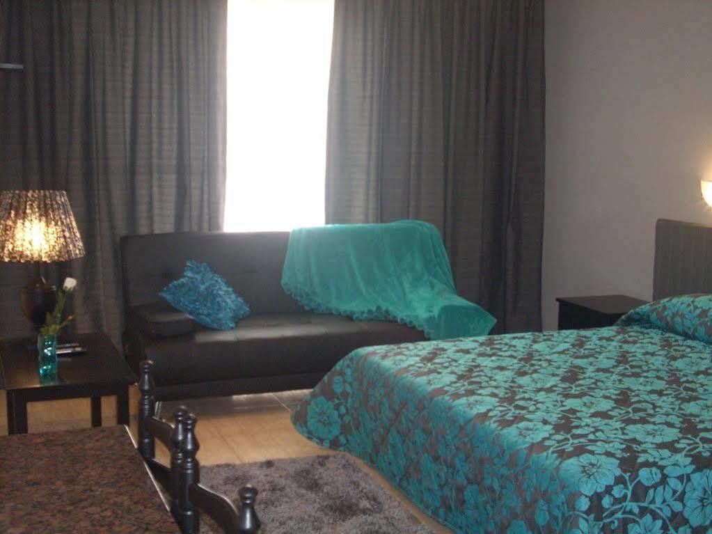 Irene'S Apartments Limassol Ngoại thất bức ảnh