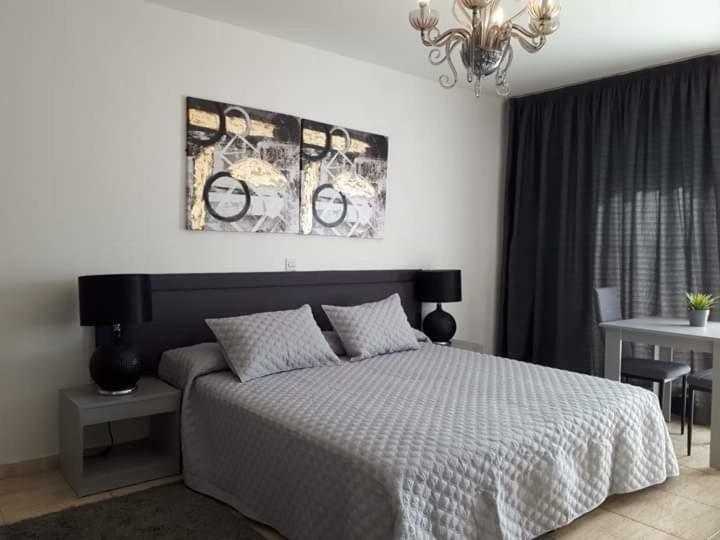 Irene'S Apartments Limassol Ngoại thất bức ảnh