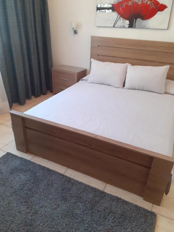 Irene'S Apartments Limassol Ngoại thất bức ảnh